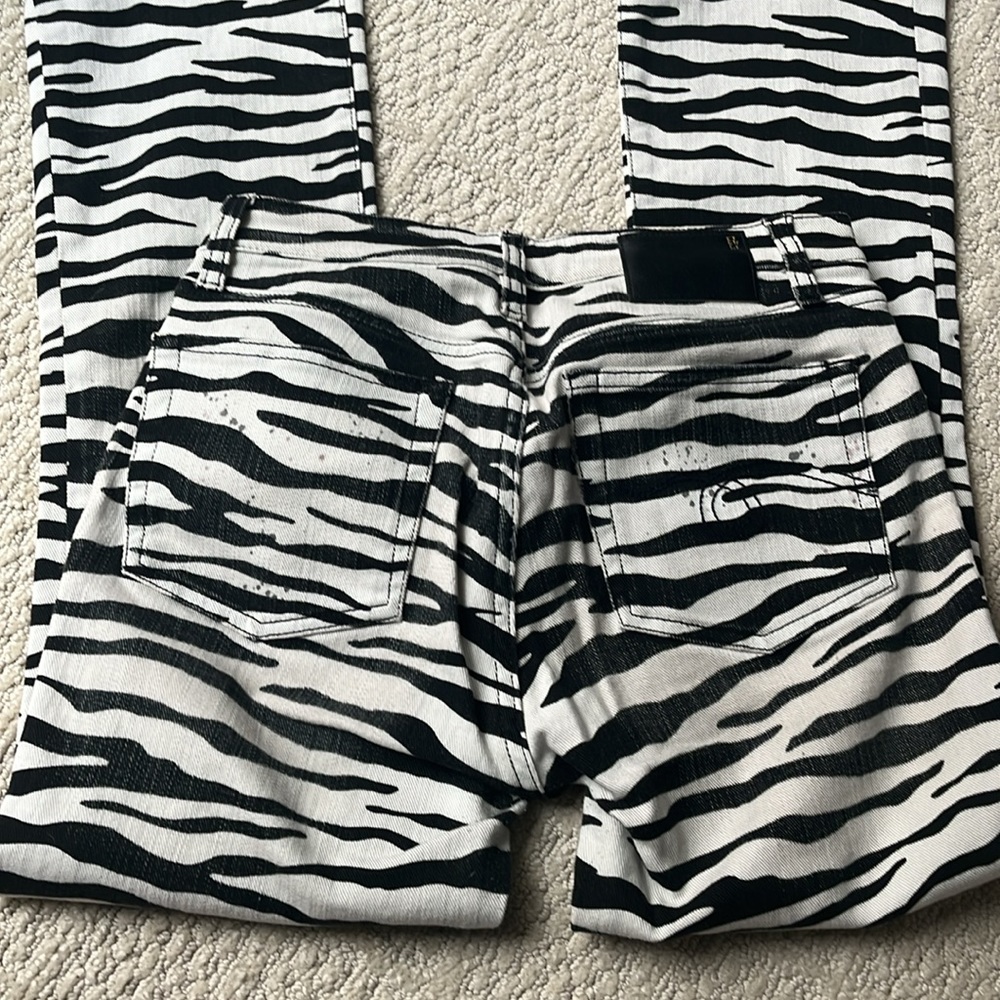 R13 | SIZE 26 | Worn once for photo shoot - Picture 4 of 10